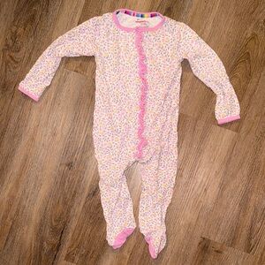 Magnetic Me Pink and White Floral Footie